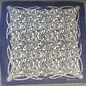 Vintage Valentino Rudy Paisley Pattern Handkerchief Scarf Pocket Square - 19x19”